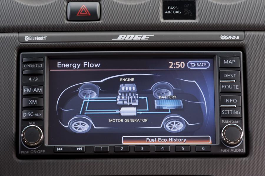 Nissan Altima Hybrid 2010 года  (фото 14 из 48)